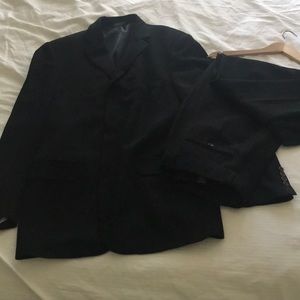 Men’s suit. Banana Republic! All black